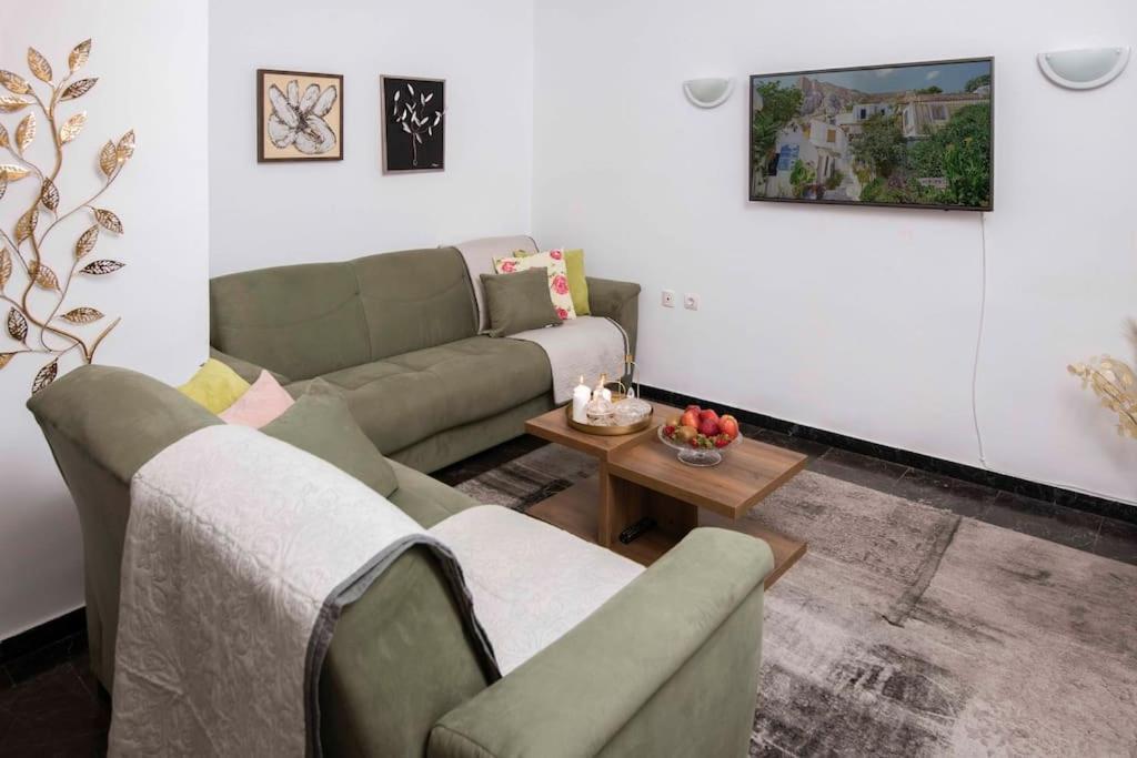 Lovely,Central, Spacious 2-Bedrooms Apartment Pire Dış mekan fotoğraf